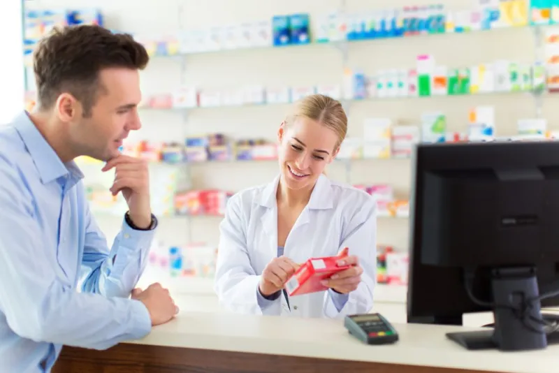 From Dispensary to Diagnosis Partner: How Canadian Pharmacists Are Catching Adverse Drug Reactions Before They Escalate